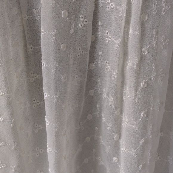 Free People Ivory Sheer Lace-Trim Peasant Top - Picture 4 of 6